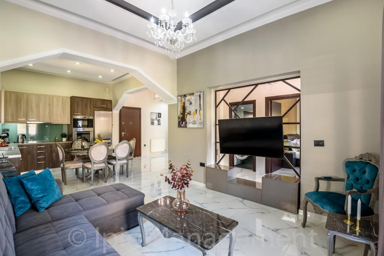 Elegant 2Br Apt Rooftop Pool & Walk To Old Town Chania (Crete) Exterior photo
